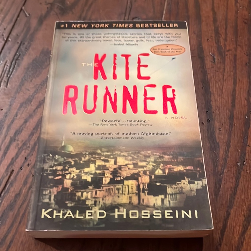 KITE RUNNER Paperback Book